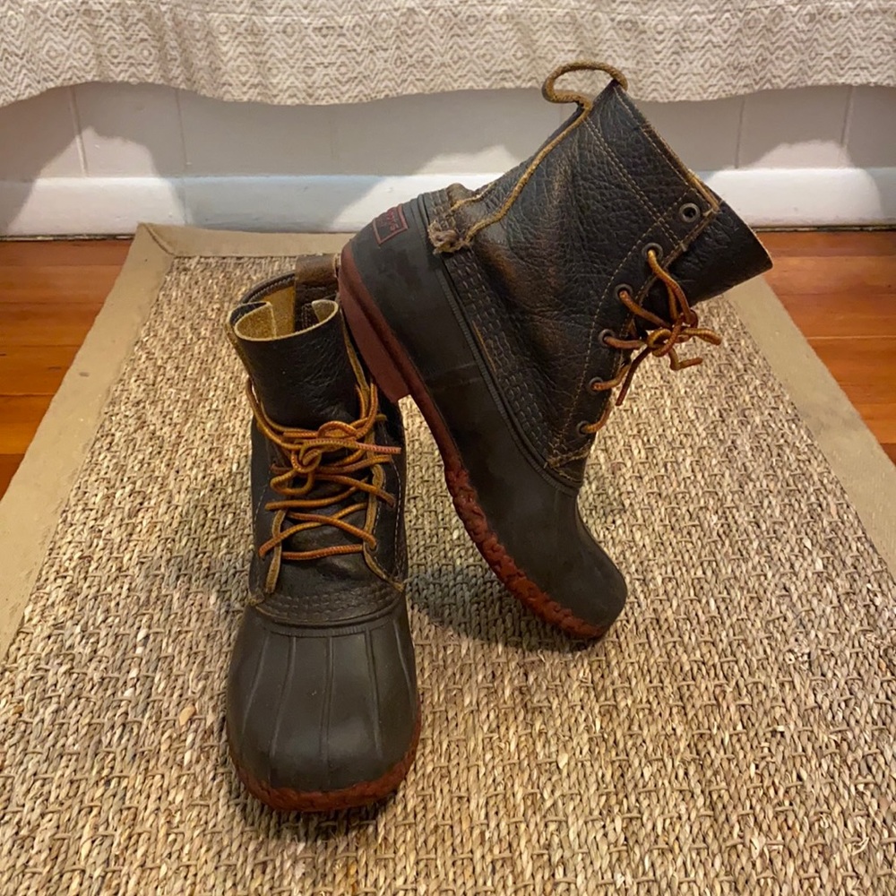 Women’s Bean Boots with red sole